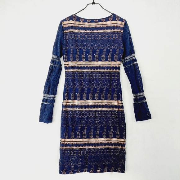 BCBG MaxAzria Dark Blue Lace Long Sleeve Scoop Neck Midi Dress - Picture 5 of 13